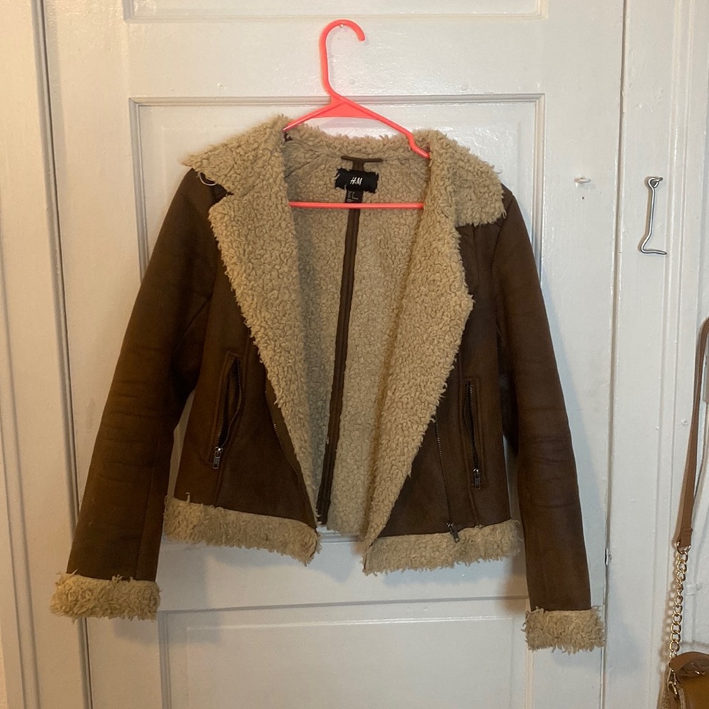 Thick winter jacket, H&M, size 6. Shell imitation fur